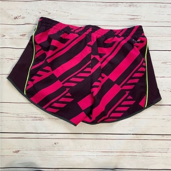 Nike Dri-Fit Running Shorts Size Medium - Picture 2 of 11